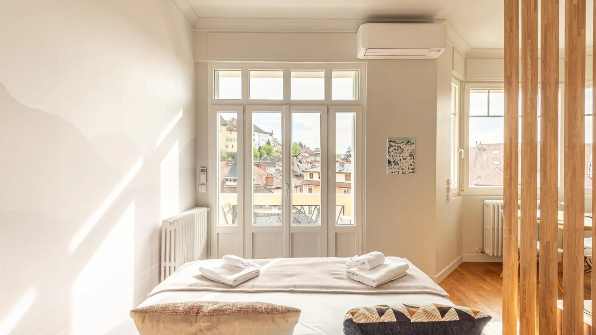 Panoramic Suite - Superb Flat In The Heart Of The Old Town 5 Stars Annecy Apartment